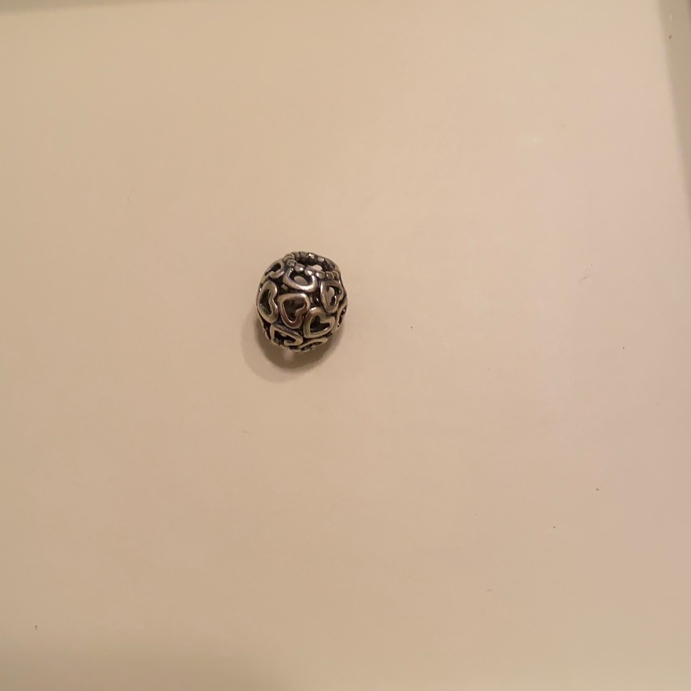 Pandora hearts bead